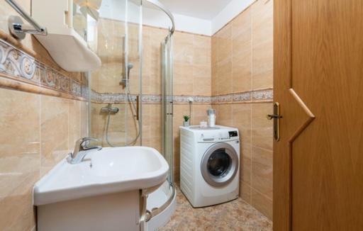 Apartmani Lorena Poreč Exteriör bild